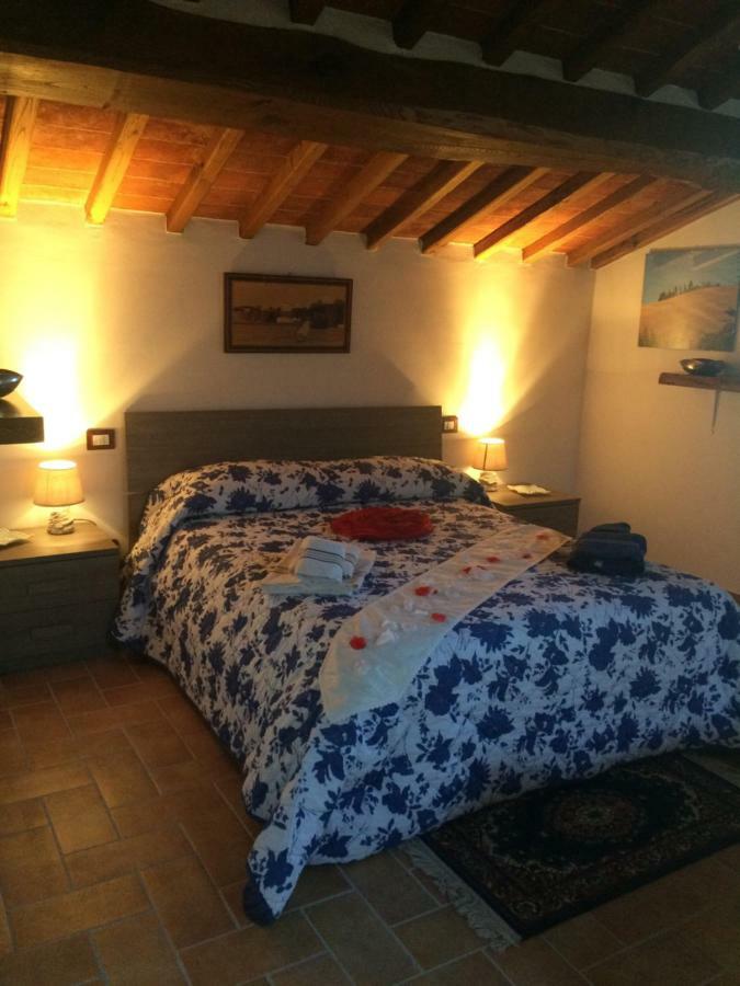 Appartamento Mansarda degli Ulivi Rigomagno Esterno foto
